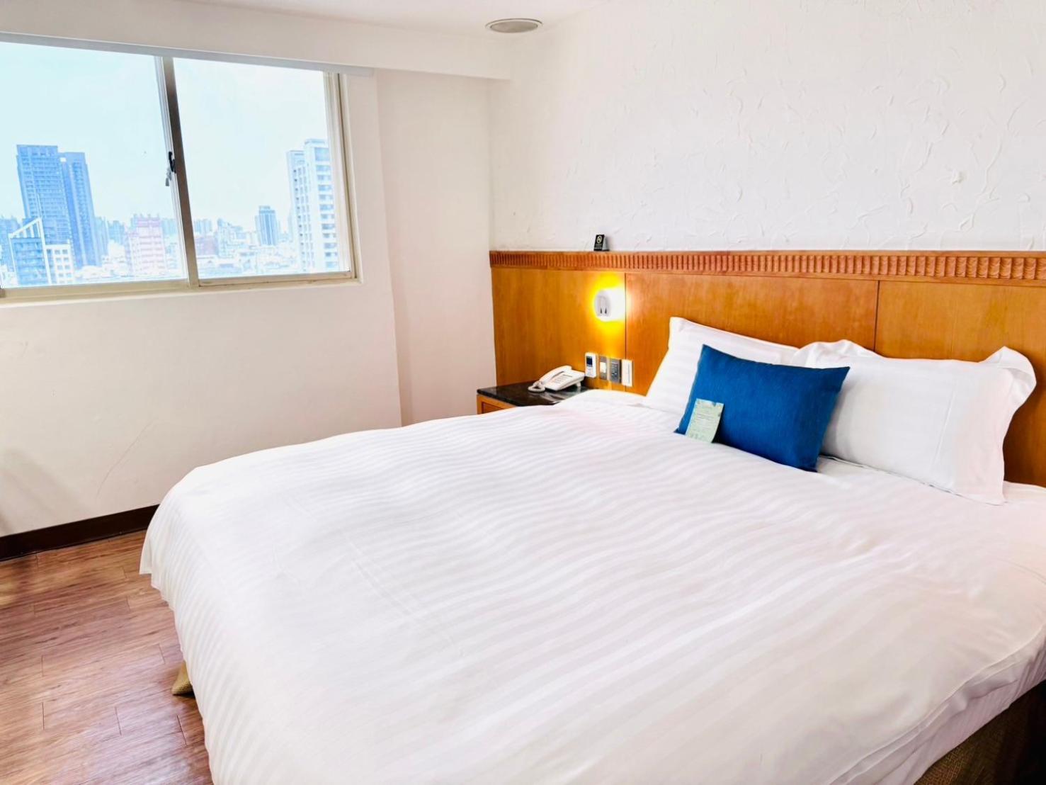Hub Hotel Kaohsiung Cisian Branch Luaran gambar